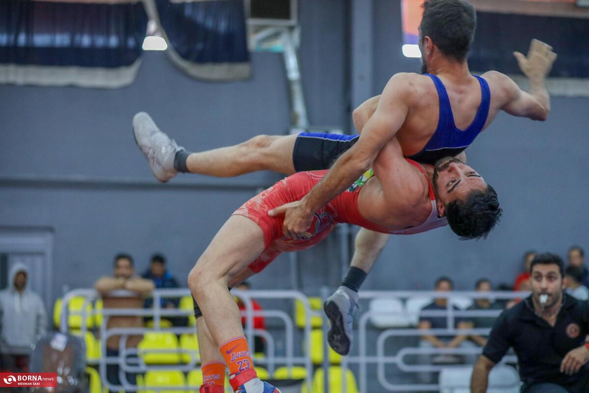 مسابقات کشتی آزاد و فرنگی کارگران استان مرکزی گرامیداشت زنده‌یاد پهلوان محمد غلامی