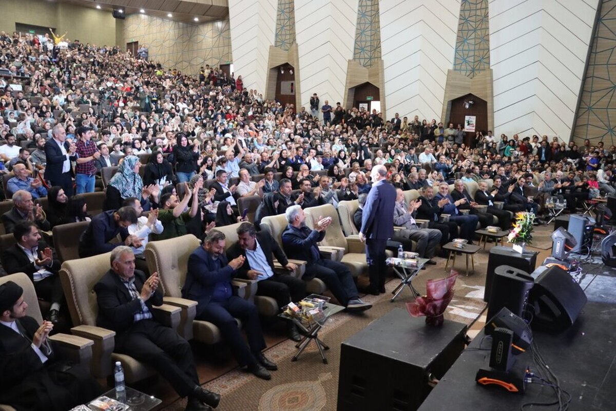 همایش بزرگ ملی هالا در تبریز شهر ورزش برگزار شد