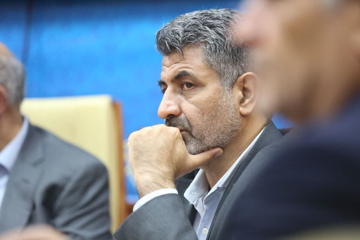 استفاده از مفاخر و قهرمانان باید محور توسعه ورزش در استان قم باشد