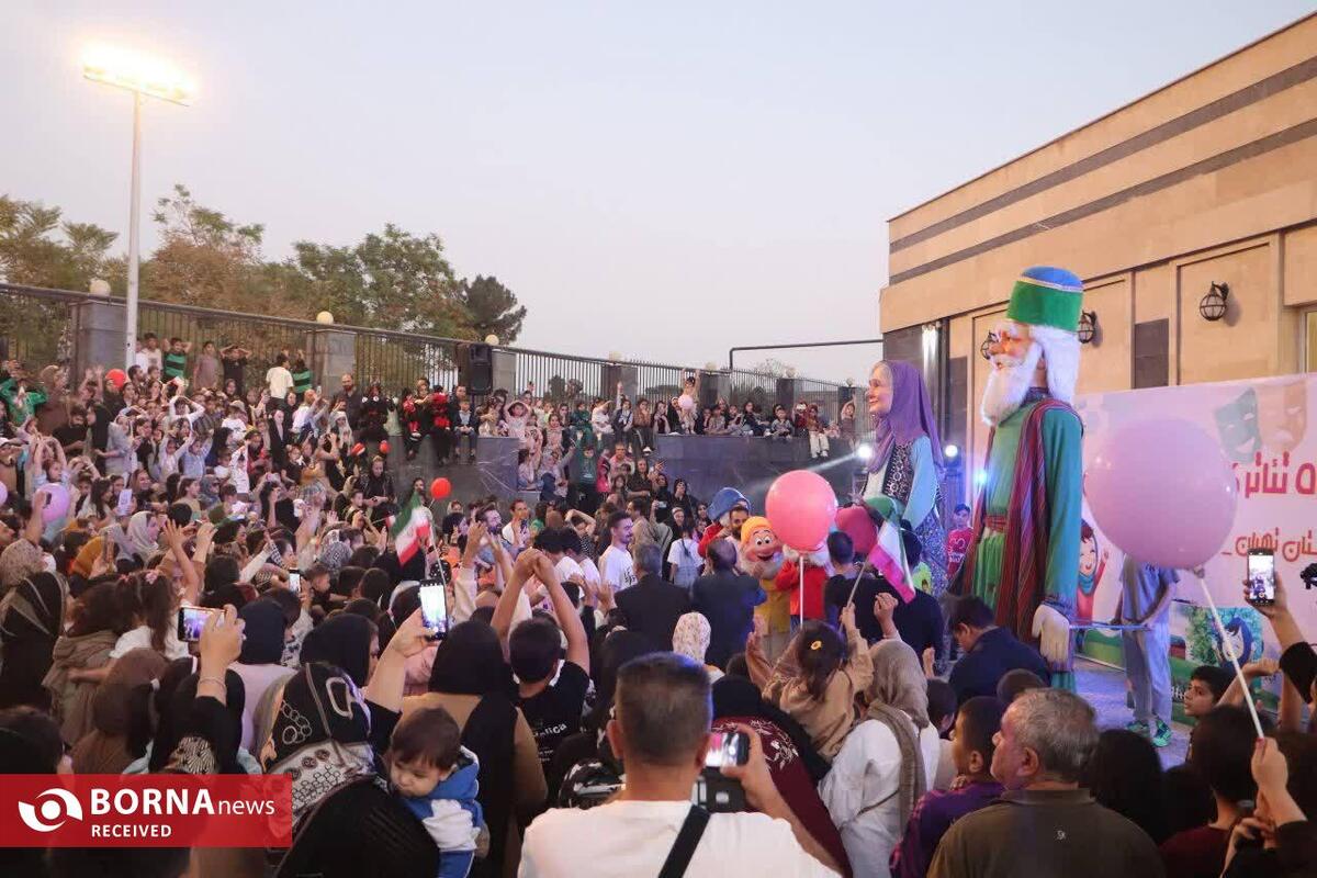 افتتاحیه نخستین جشنواره تئاتر کودک و نوجوان استان تهران در شهرستان قرچک 