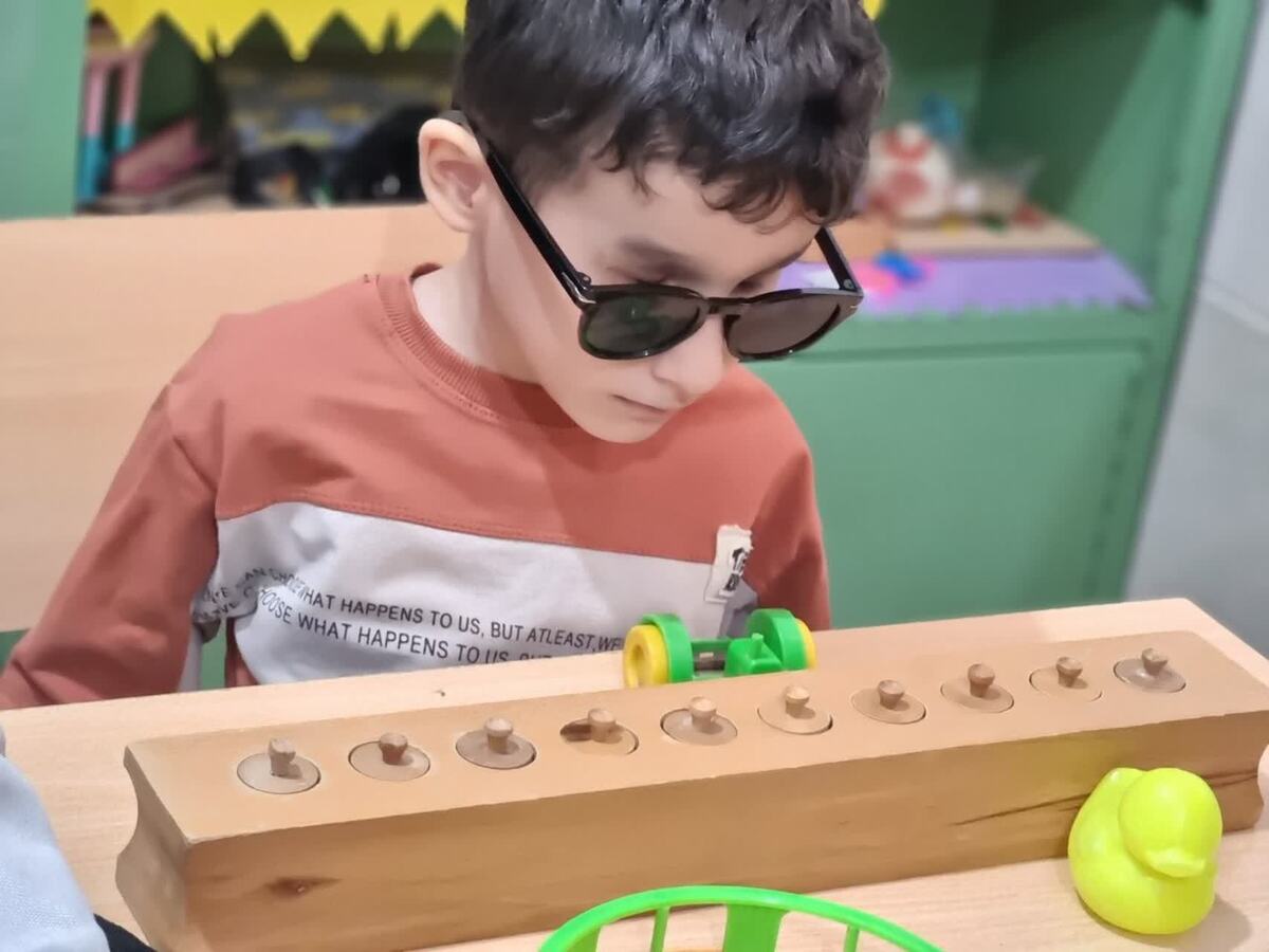 تحصیل ۳۰۰ دانش آموز نابینا و ناشنوا در کردستان