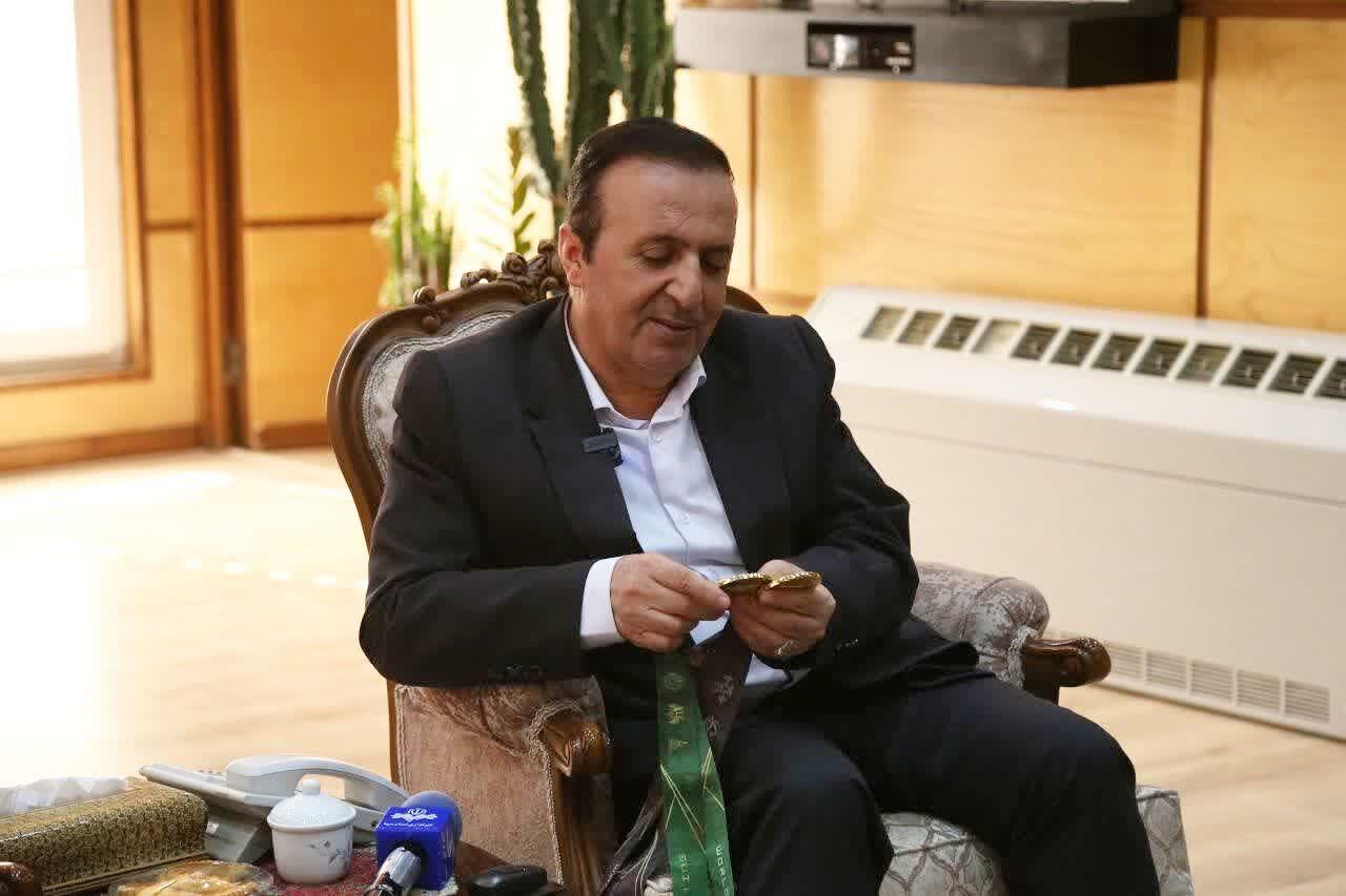 تجلیل از عطیه‌ سادات حسینی؛ اولین طلایی تاریخ پاراوزنه‌برداری بانوان ایران