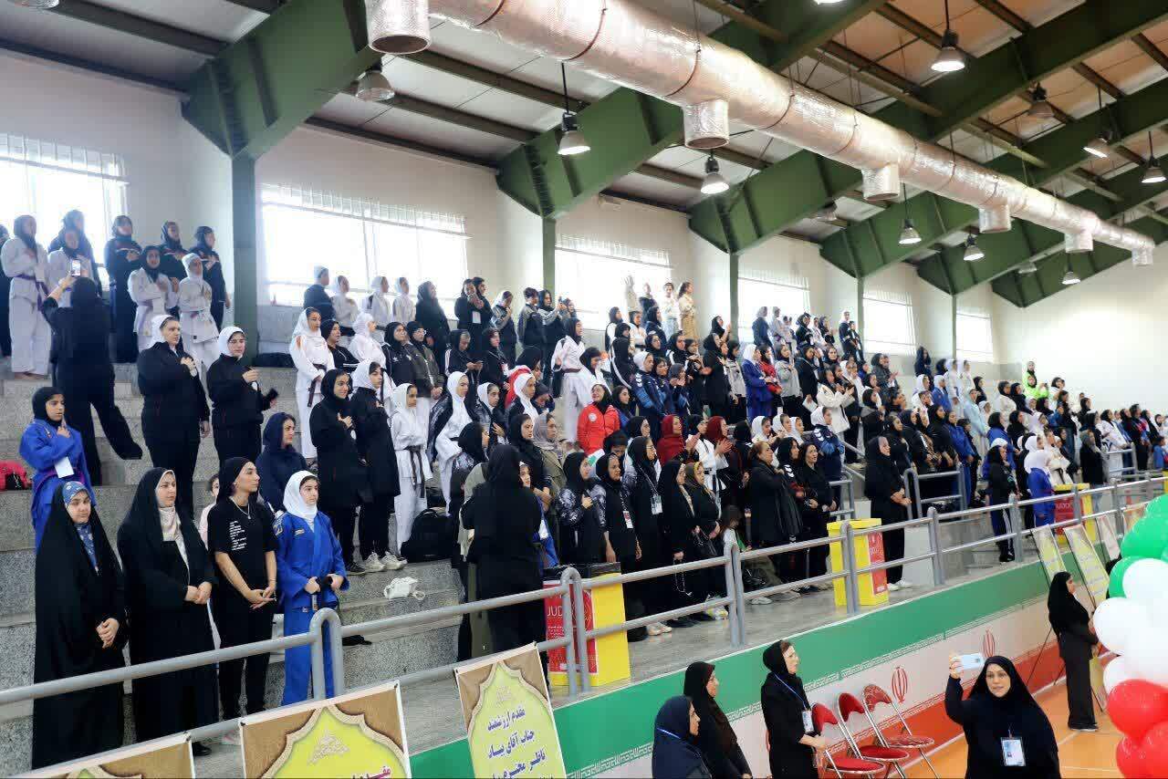 دختران جودوکار رقابت های المپیاد استعدادهای برتر ورزشی را در مازندران آغاز کردند