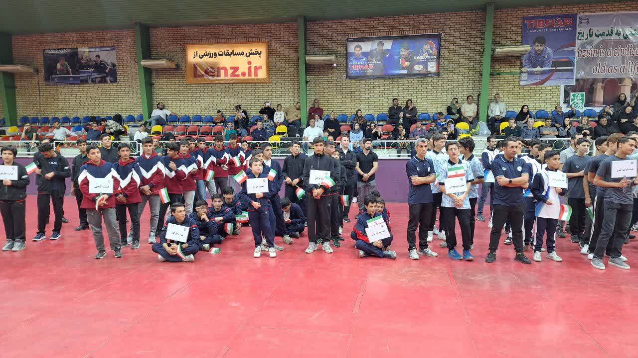 تیم های پسران استان قزوین عازم المپیاد ورزشی استعدادهای برتر شدند