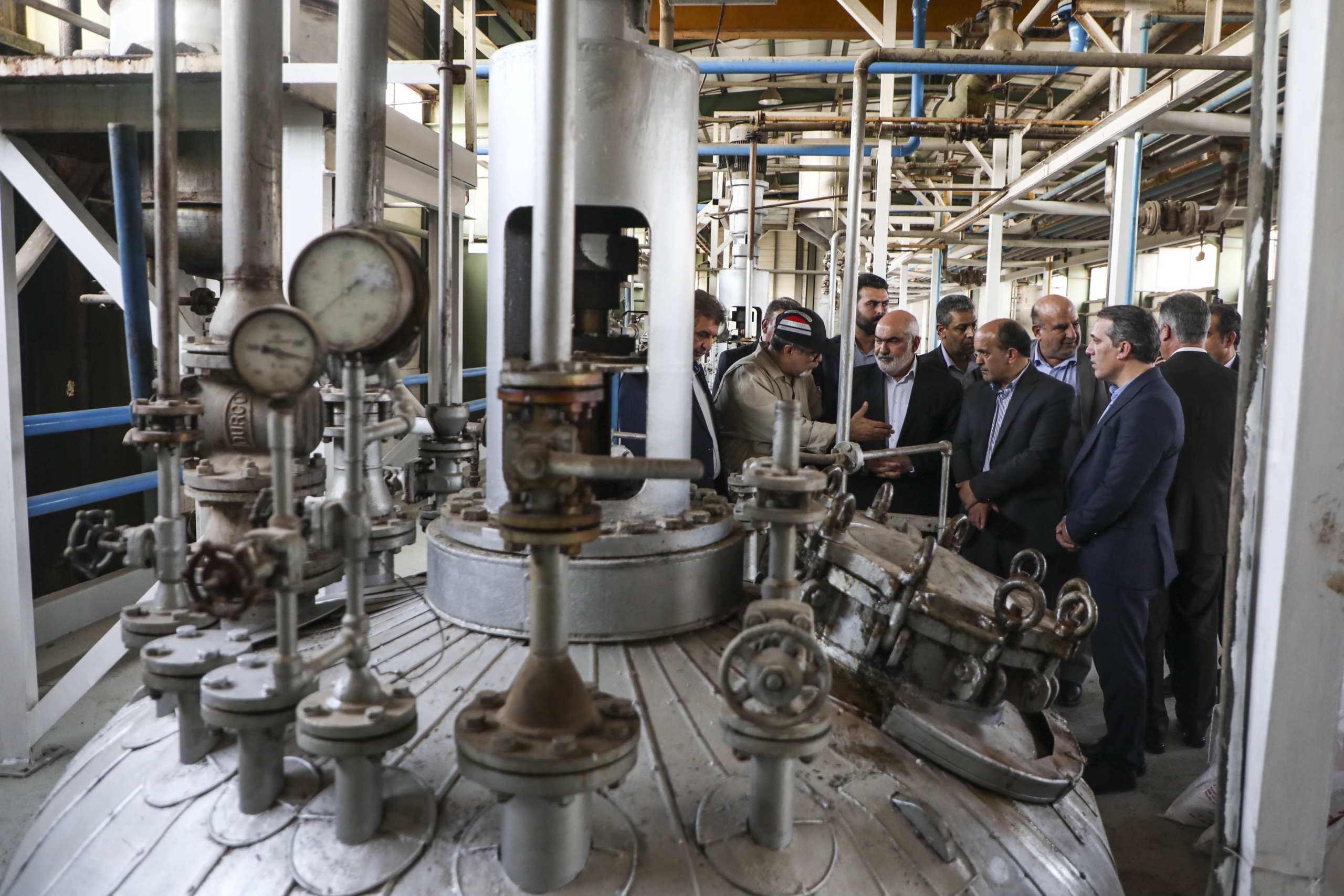 بازگشت کارخانه نفت‌گستر جنوب به چرخه تولید و اشتغال ۱۳۰ نفر پس از ۶ سال توقف