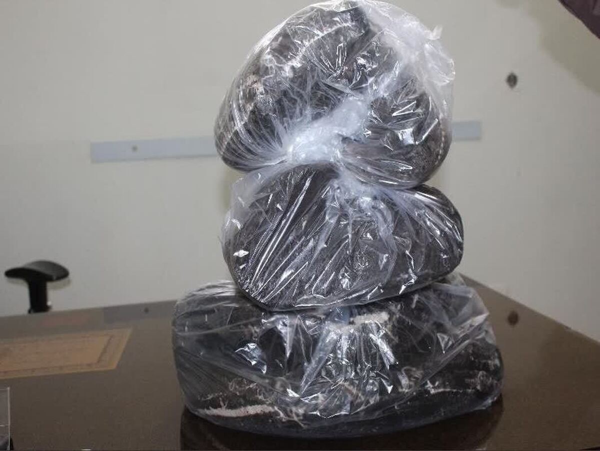 کشف بیش از ۱۲.۵ کیلوگرم مواد مخدر در کرمانشاه / ۵ قاچاقچی دستگیر شدند