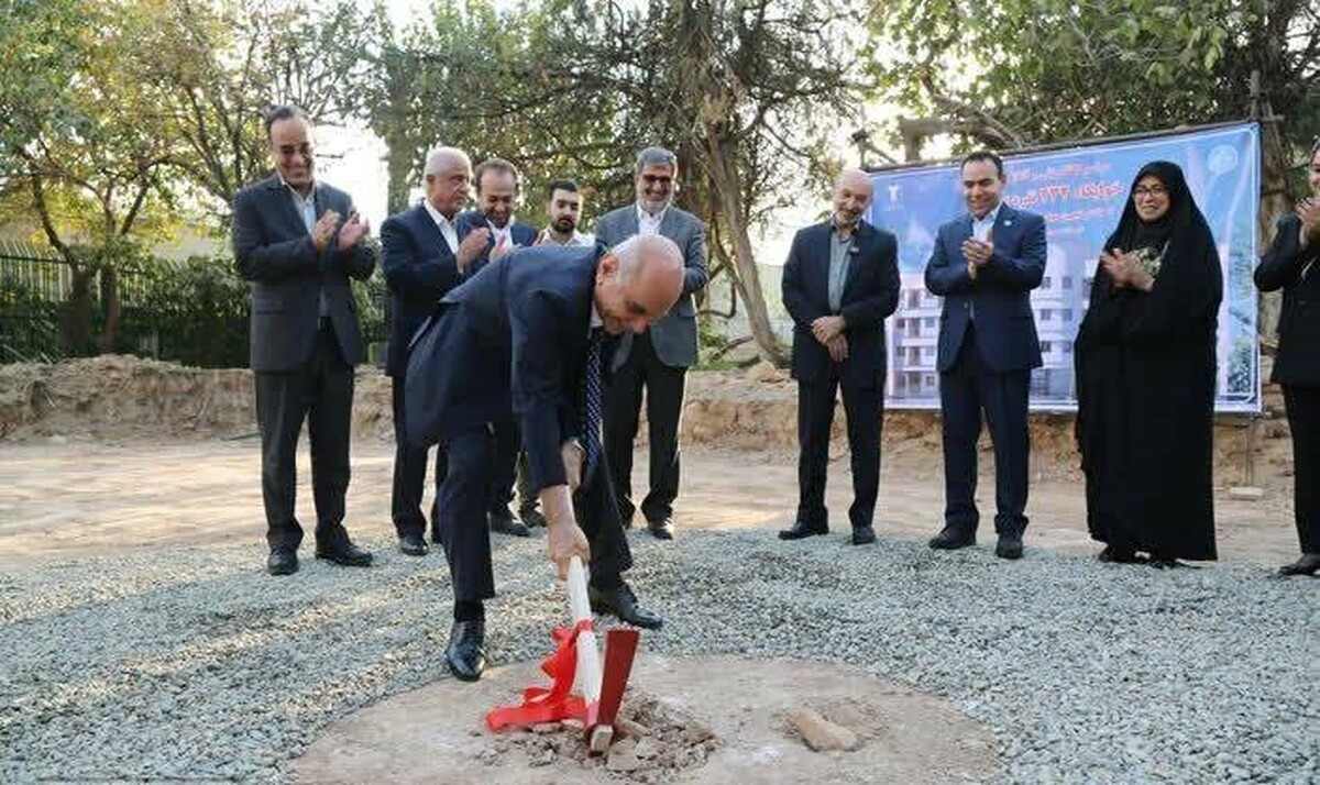 کلنگ خوابگاه ۲۳۲ نفره پسران در کوی دانشگاه تهران زده شد