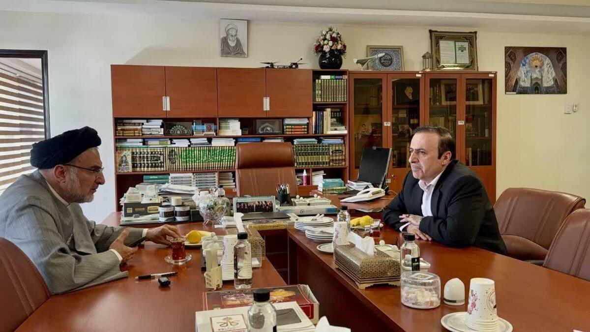 دیدار استاندار قزوین با رئیس سازمان اوقاف و امور خیریه کشور