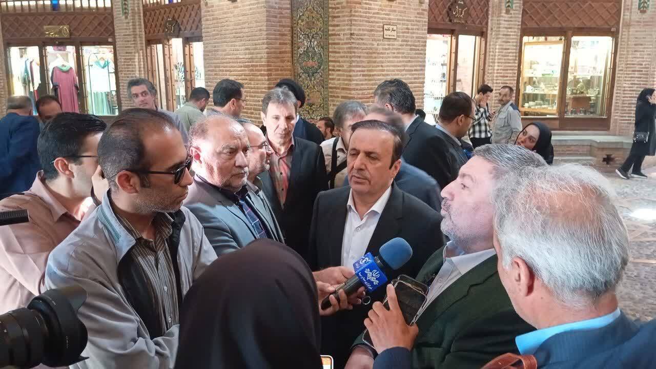 رئیس جمهور بزودی خبرهای خوبی از بهبود وضعیت اقتصادی خواهند داد 