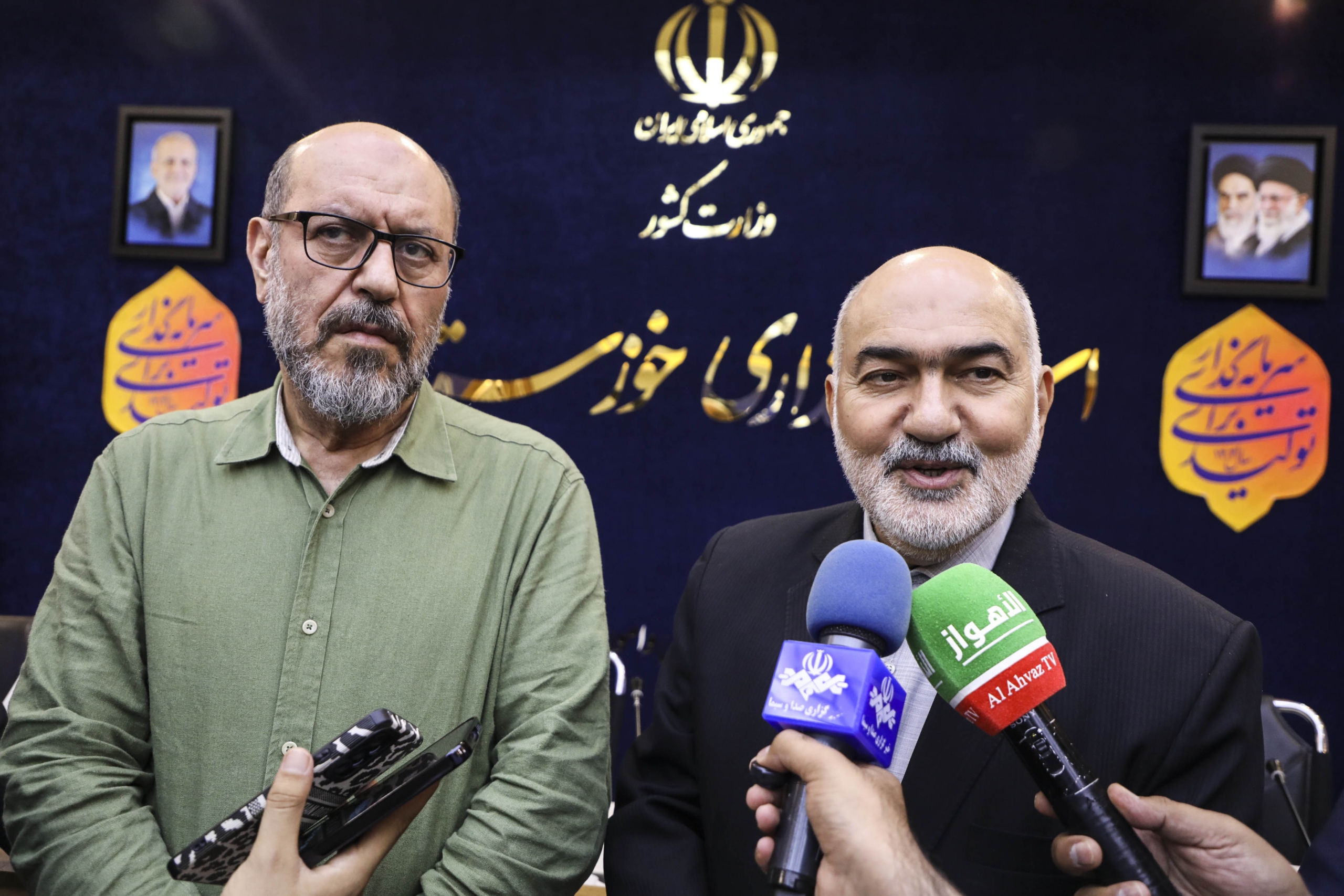  تفاهم‌ همکاری استانداری خوزستان و بنیاد مستضعفان برای محرومیت‌زدایی و توسعه اقتصادی؛ دهقان: متعهد به اجرای سریع و اثربخش پروژه‌ها در خوزستان هستیم