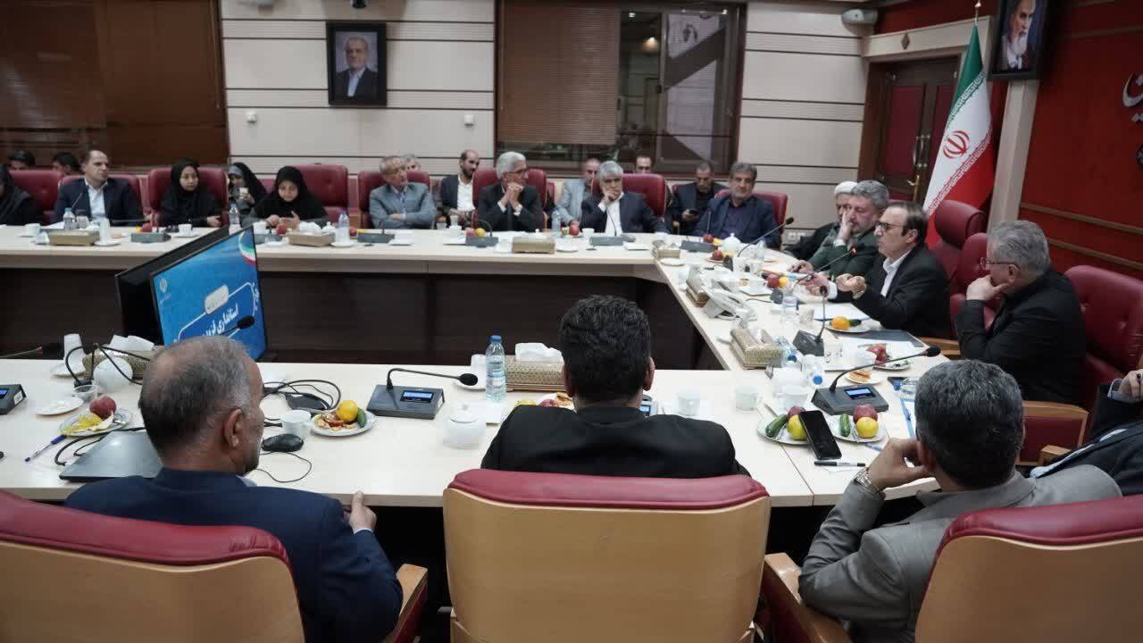 نوذری: برای حل مشکلات مردم با همه جناح ها تعامل کرده ایم نوذری: برای حل مشکلات مردم با همه جناح ها تعامل کرده ایم