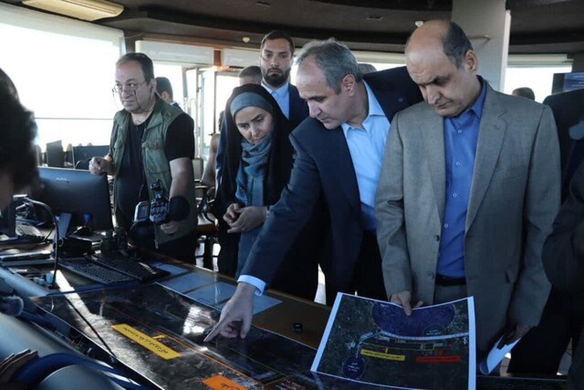 بازدید وزیر راه و استاندار گیلان از طرح توسعه و استانداردسازی باند فرودگاه بین‌المللی رشت
