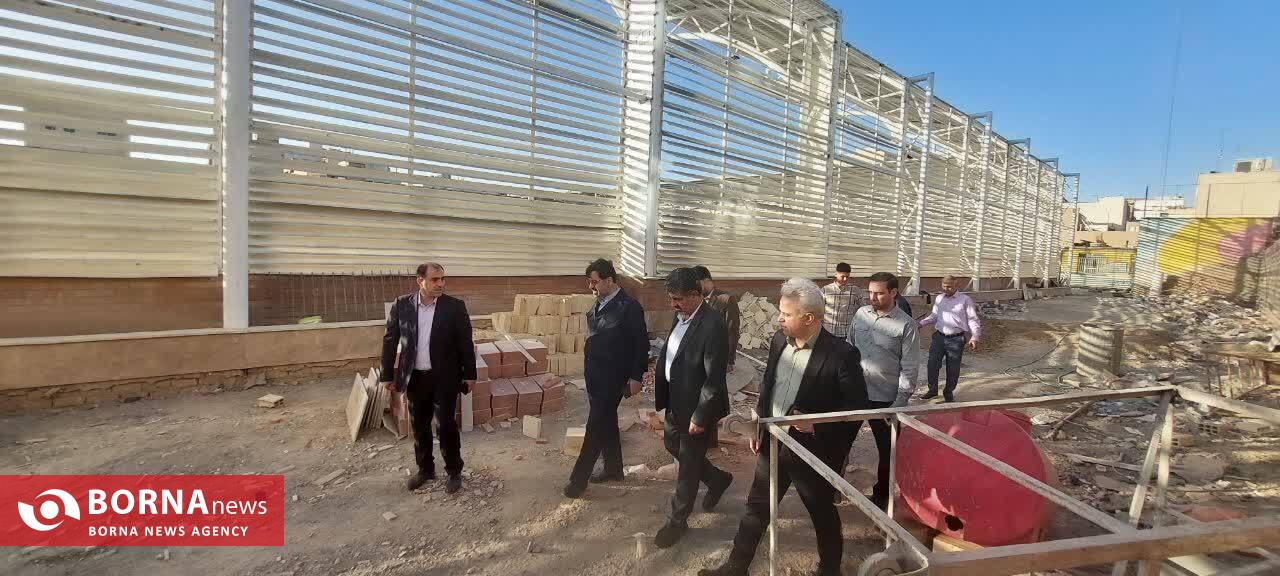 بازدید میدانی استاندار قم از ورزشگاه تختی