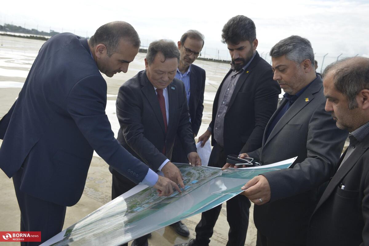 تأکید سفیر قزاقستان بر نقش راهبردی منطقه آزاد انزلی در کریدور شمال–جنوب