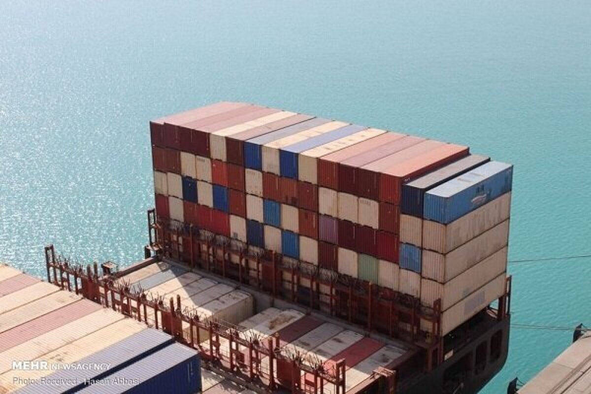 عباس نژاد: بیش از ۲۳ میلیون تُن کالا از بندر شهید رجایی صادر شد