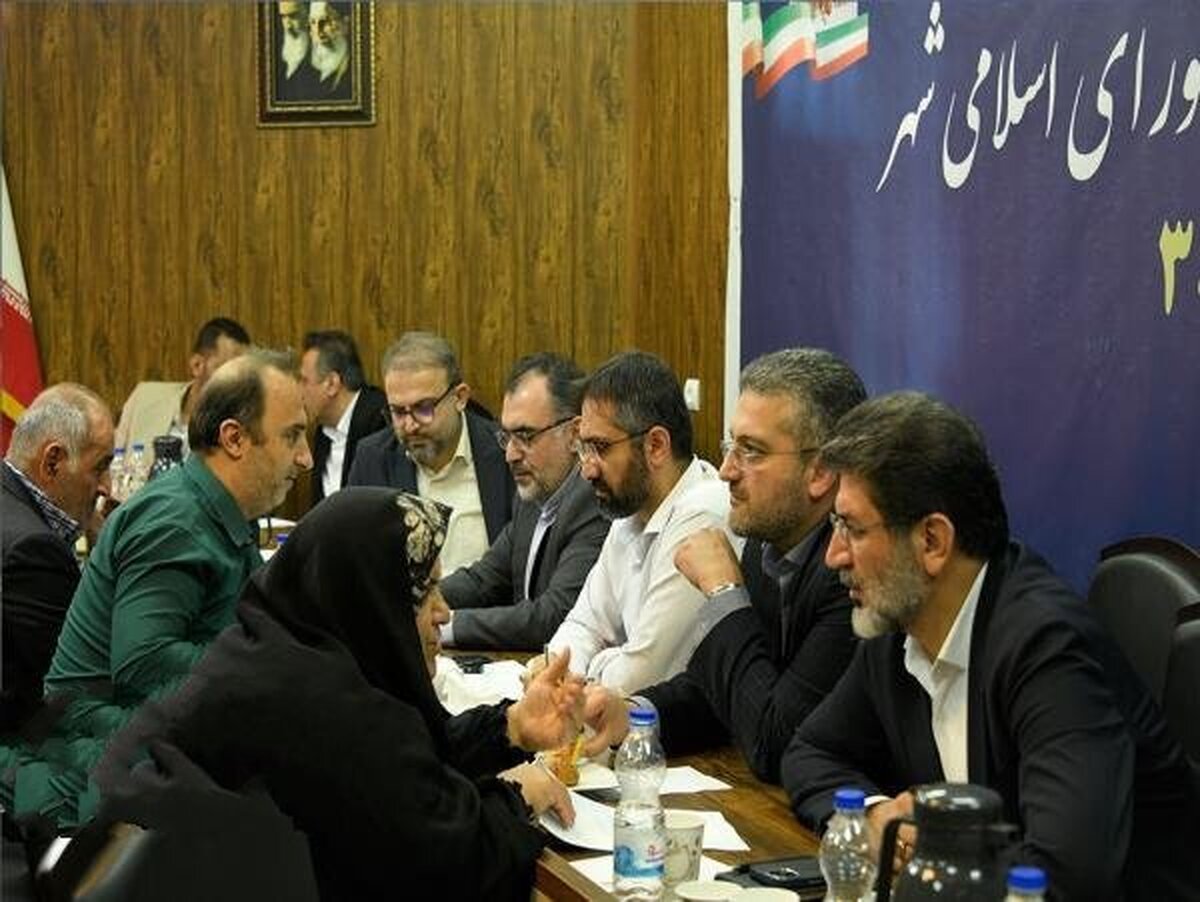 دیدار چهره‌به‌چهره شهردار ساری با اهالی بلوار کشاورز