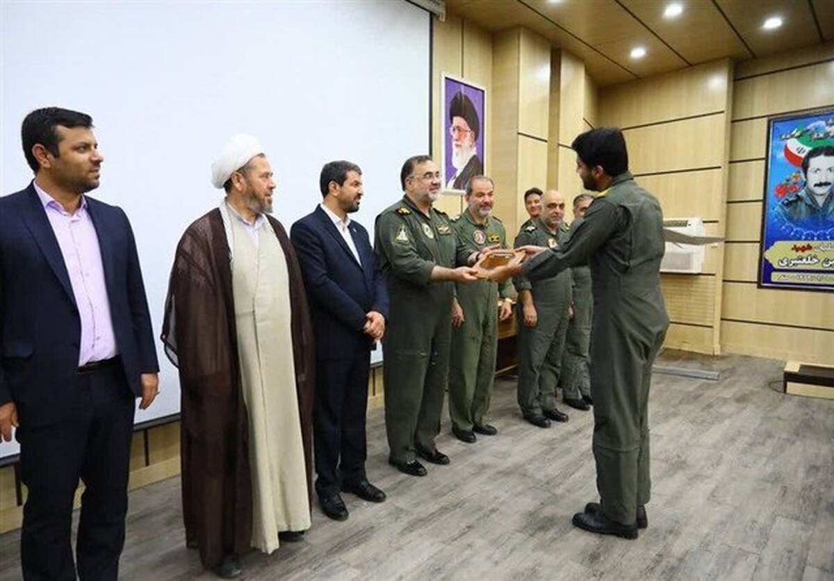 آیین دانش‌آموختگی خلبانان F4 نیروی هوایی ارتش برگزار شد