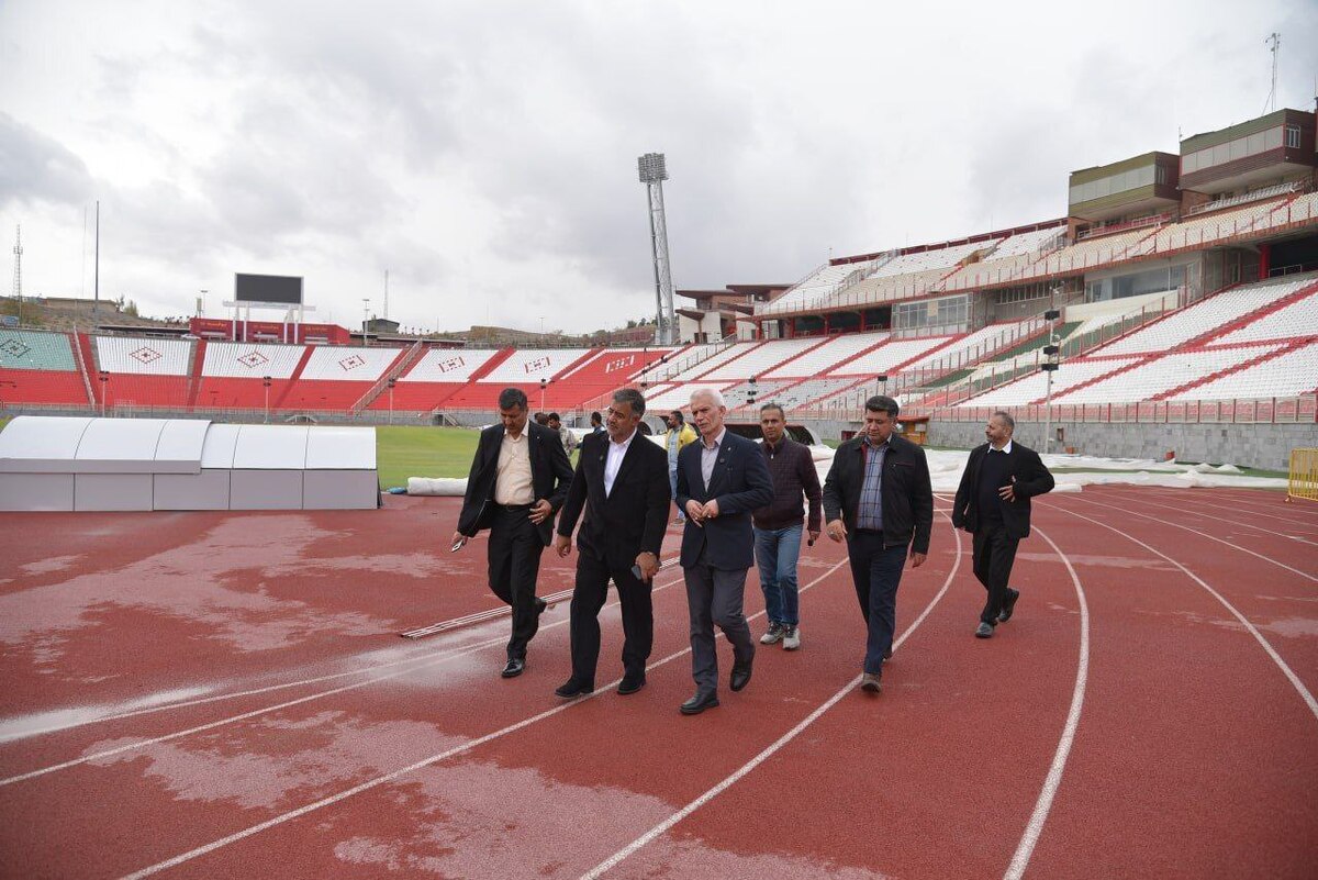 بازدید معاون وزیر ورزش و جوانان از ورزشگاه یادگار امام تبریز 