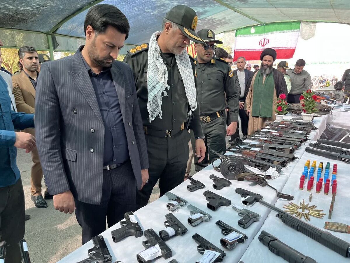 کشف ۱۵۰ کیلو مواد مخدر و ۵۰ قبضه سلاح غیرمجاز در شوش