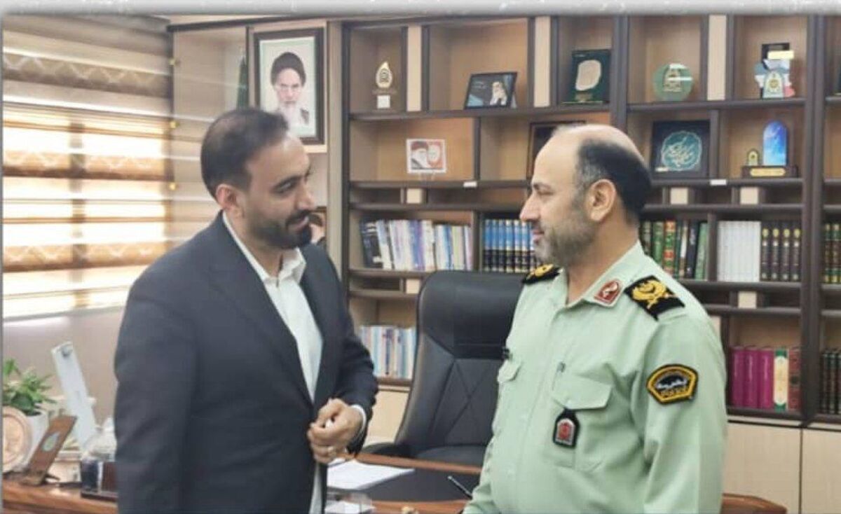 فرمانده انتظامي لرستان: نجابت هواداران خيبر زبانزد خاص و عام است/باشگاه خيبر نماد فرهنگ و اصالت قوم لر است