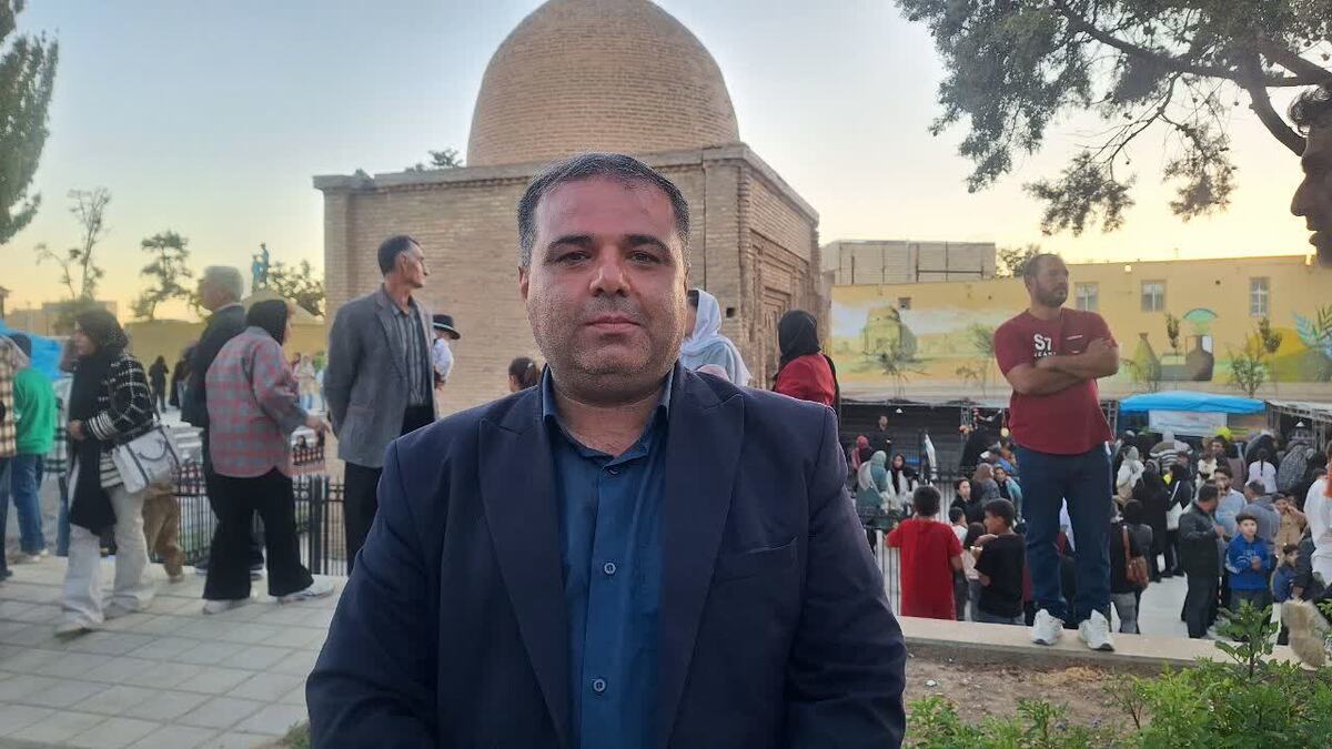 راه اندازی بازارچه دائمی محصولات کشاورزی و صنایع دستی در تاکستان ضروری است