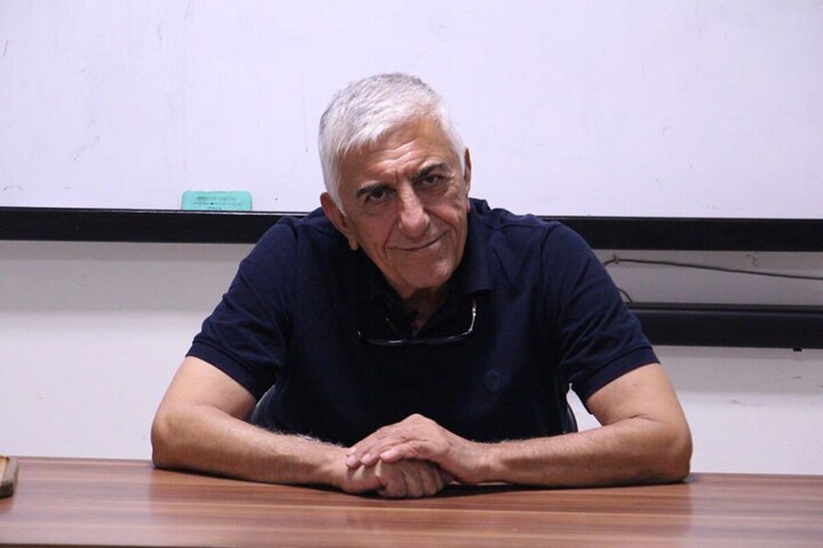 رضا کیانیان: برای گرفتن نقش هیچ وقت آویزان کسی نشدم