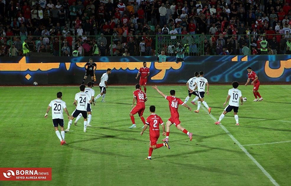 دیدار تیم های فوتبال پرسپولیس- ملوان