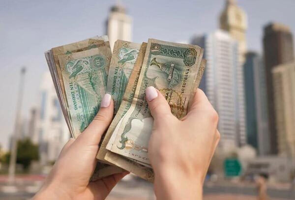 برای سفر به دبی دلار ببریم یا درهم؟