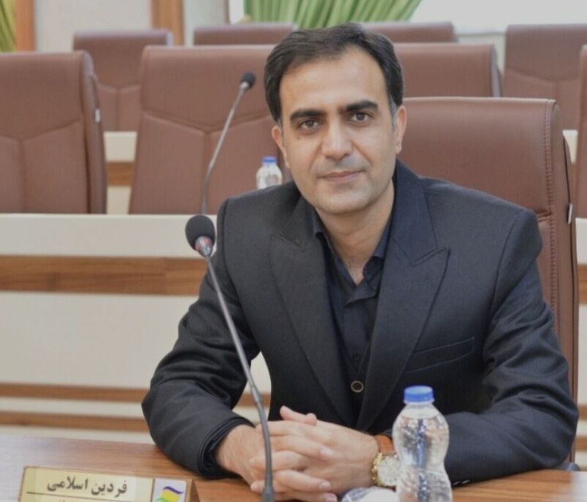 معاون استاندار بوشهر: کمبود نیروی ماهر بومی مشکل دستگاه‌های اجرایی این استان است