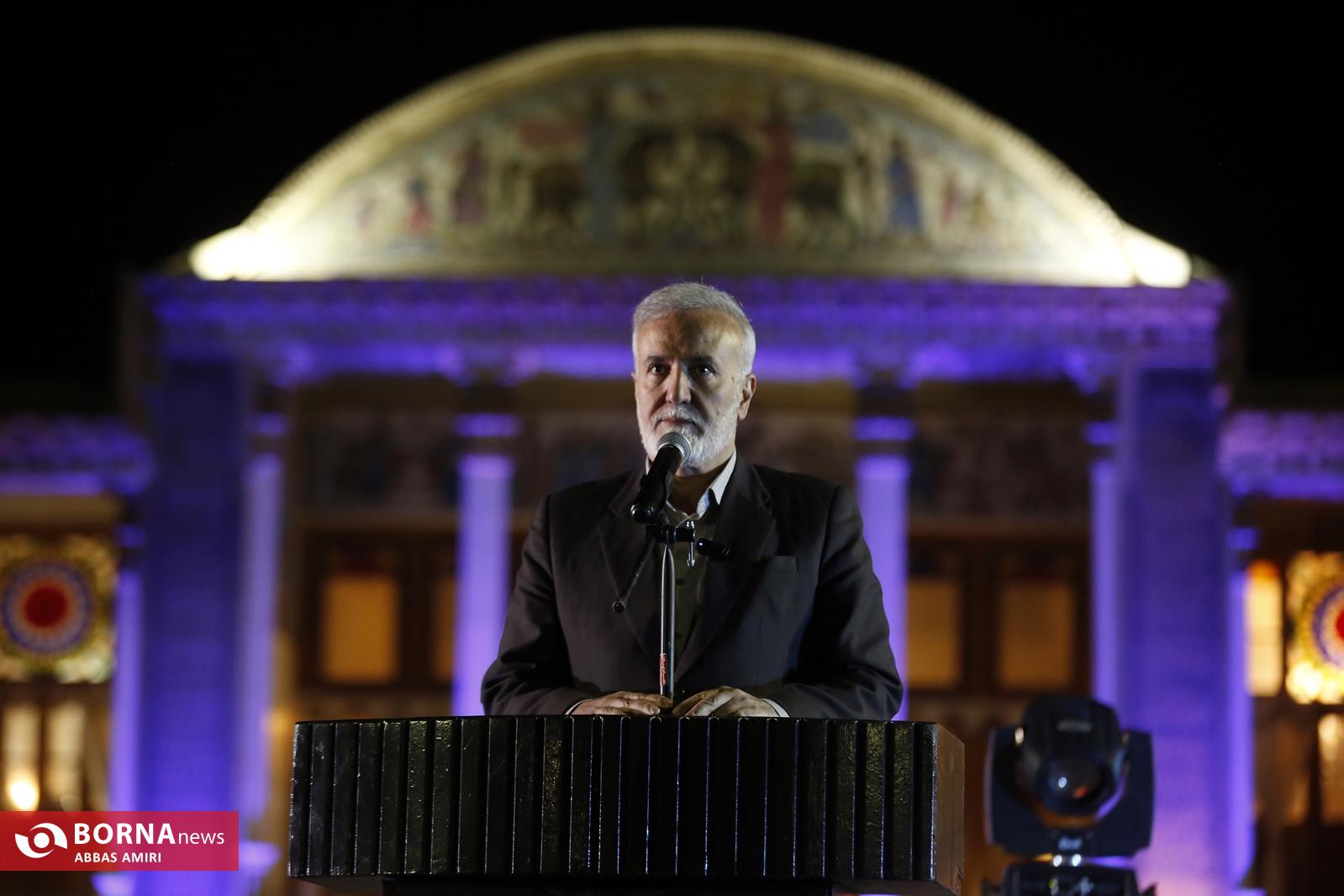 تقدیر از پزشکان برگزیده ملی و استانی در شیراز