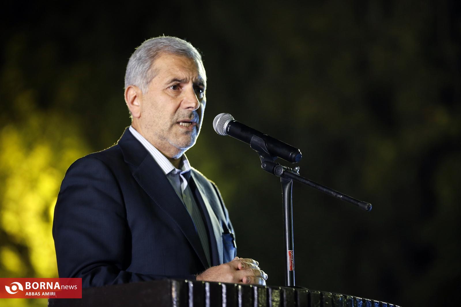 تقدیر از پزشکان برگزیده ملی و استانی در شیراز