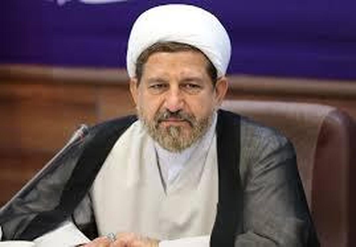 دستگاه قضایی در کنار صنعت، معدن و تجارت است