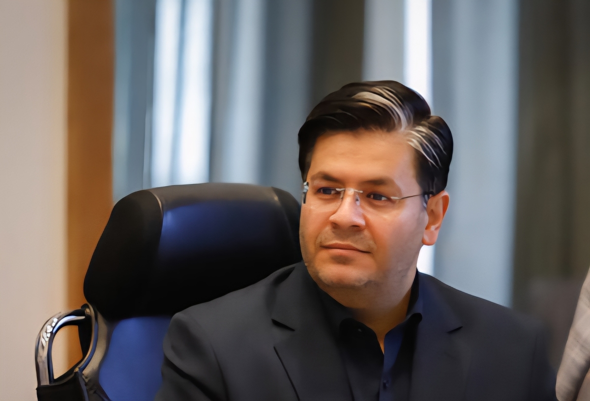 رئیس ستاد مهر ۱۴۰۴ شهرداری اصفهان خبر داد:
ساماندهی ۶۰ نقطه گلوگاهی شهر در ساعات اوج ترافیک صبحگاهی