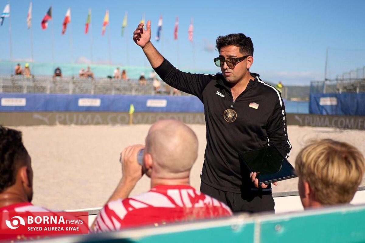 مدیر عامل ایرانی باشگاه رئال مونستر آلمان :
فوتبال ایران به تحولات بزرگی نیاز دارد