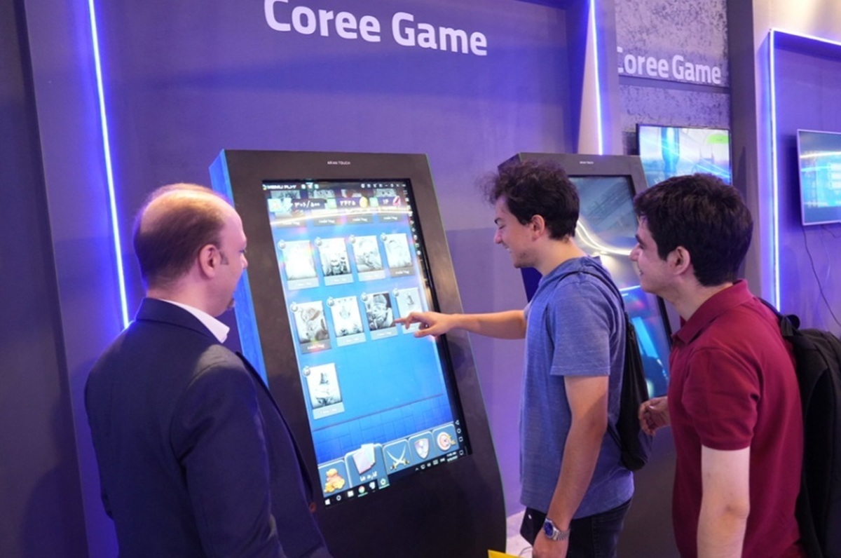 سه‌گانه کُری‌گیم، سالن اختصاصی همراه اول در الکامپ ۱۴۰۴ را پرشور کرد