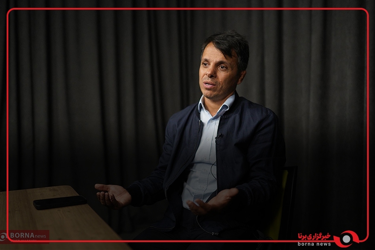 رنگرز: دنیای قهرمانی دنیای رقابت است