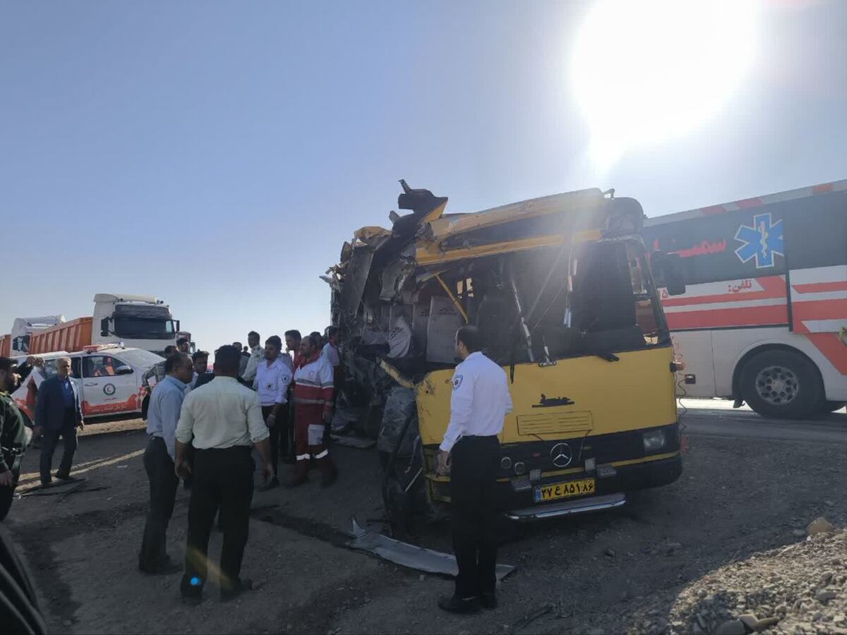 جان‌باختنِ ۲ دانشجو در تصادف اتوبوس دانشجویان در جاده سمنان سرخه به همراه اسامی فوت شدگان