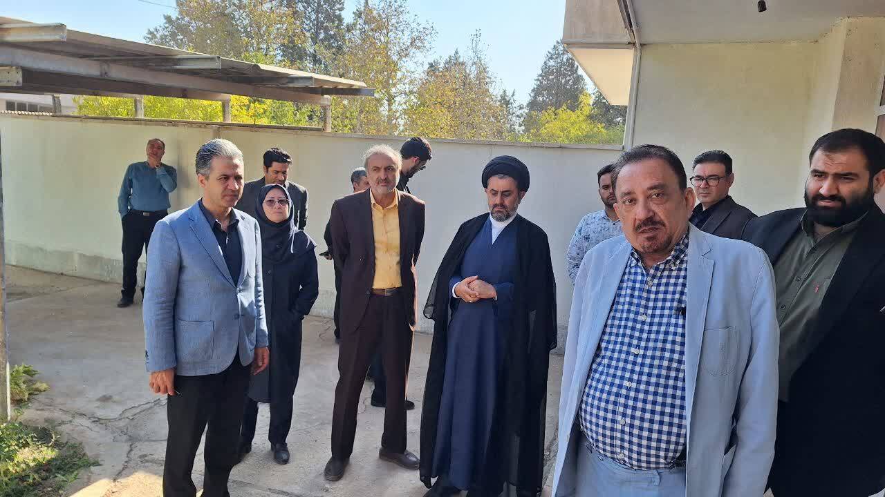 معاون استاندار از مجموعه پذیرایی و اقامتی در دست ساخت در مسیر زیاران به طالقان بازدید کرد 