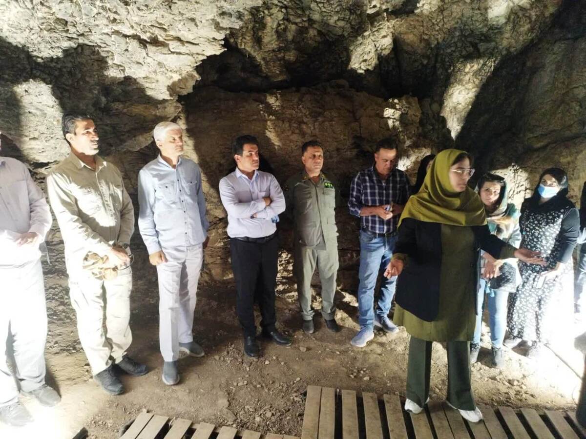 برگزاری فم تور آشناسازی راهنمایان گردشگری با دره پیش از تاریخ خرم‌آباد