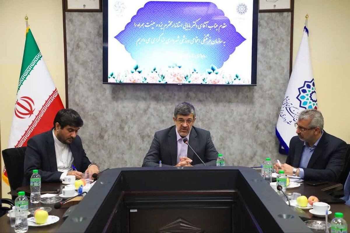 استاندار یزد: دشمن تلاش زیادی برای ضربه به فرهنگ ملت ایران دارد