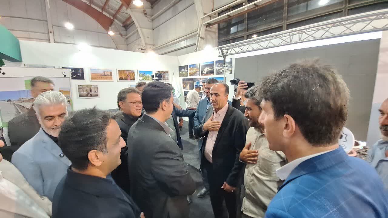 از پروژه های سرمایه گذاری شهرداری ها حمایت می کنیم