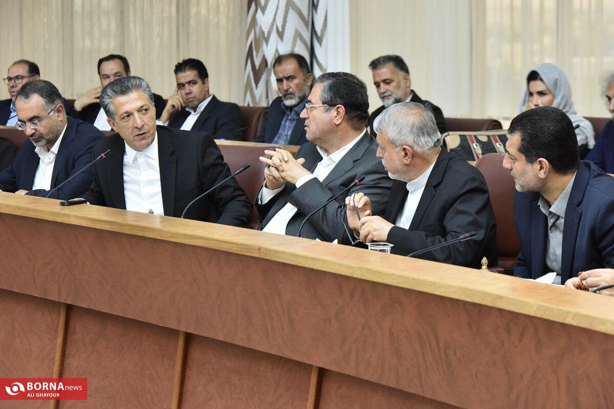 قاسم کریمی: آذربایجان‌غربی ظرفیت تبدیل‌شدن به قطب تجارت مرزی و گردشگری کشور را دارد