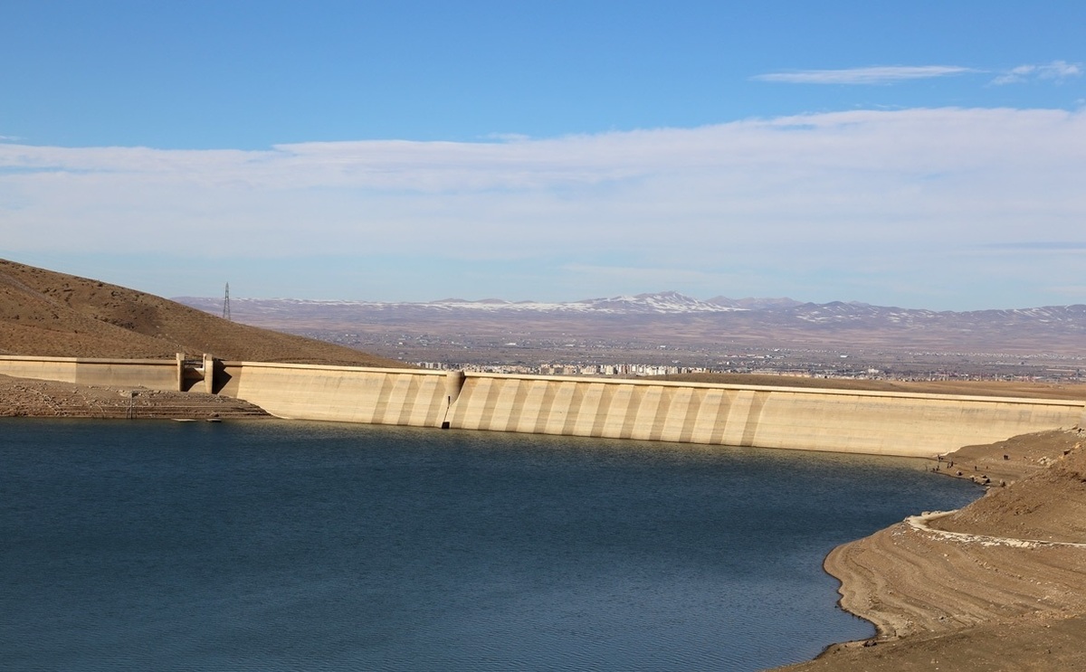 هیچ‌یک از سدهای تهران از مدار خارج نشده اند