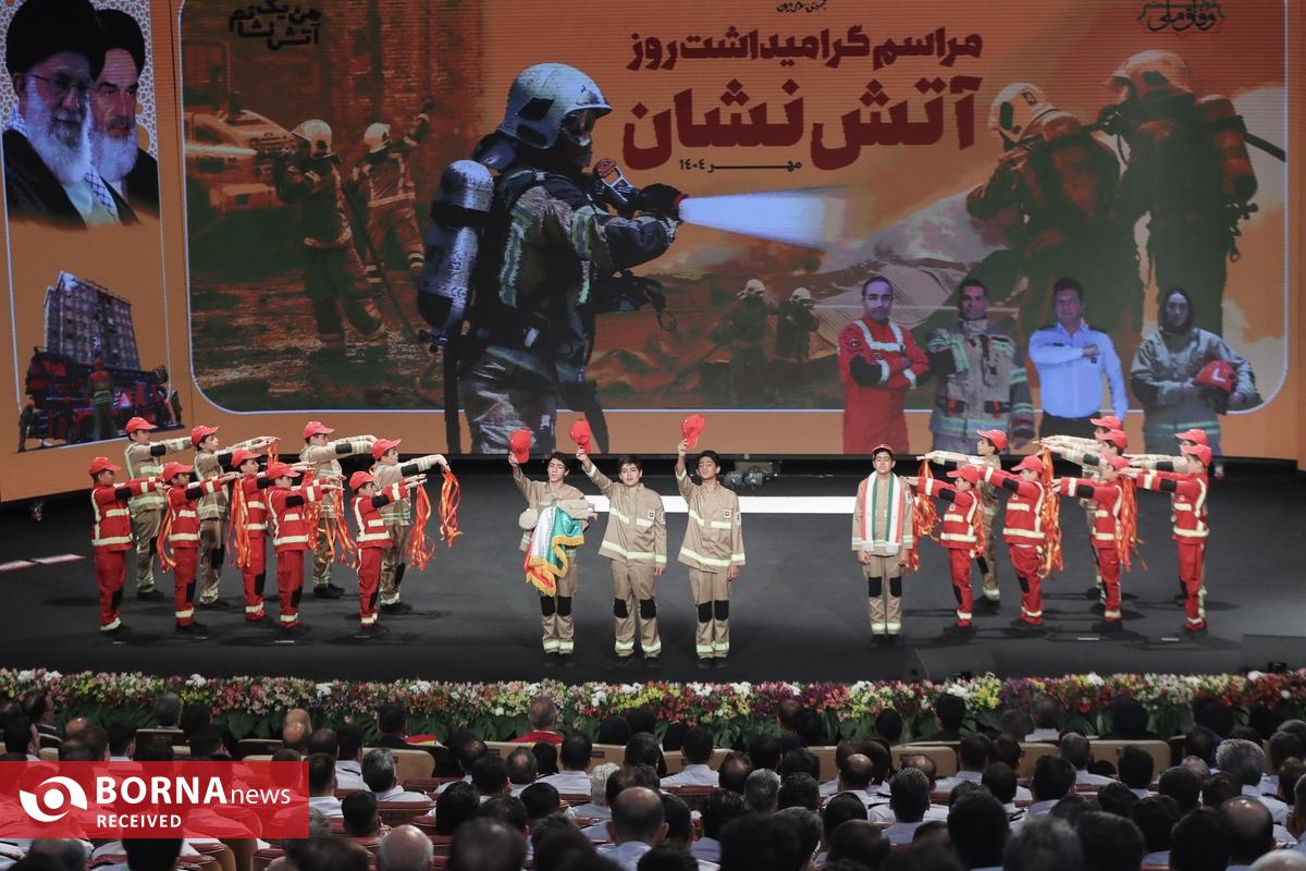 معاون شهرداری های سازمان همیاری کشور: آتش‌نشانان، نخستین مدافعان جان و مال شهروندان در حوادث مختلف هستند