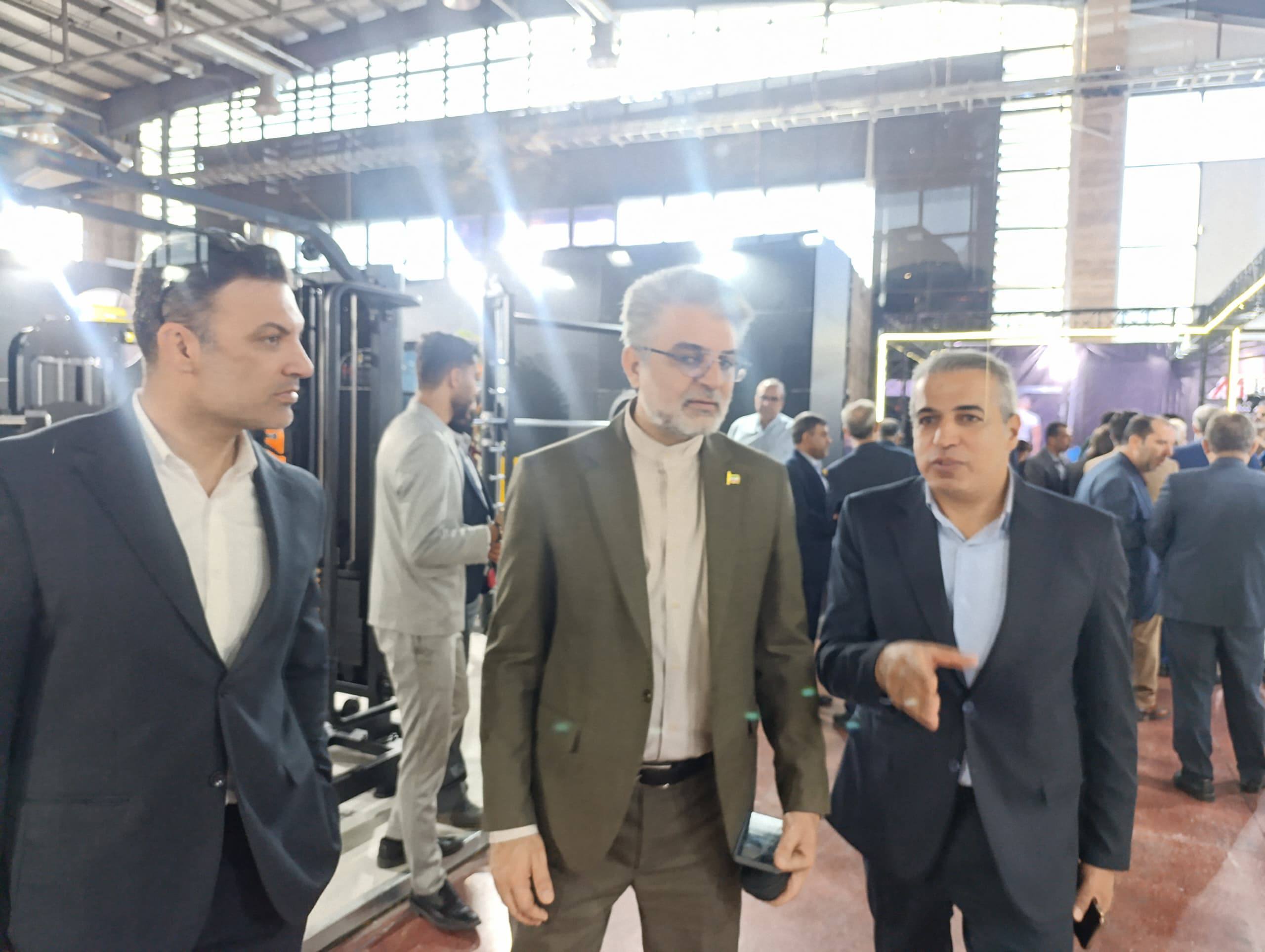 استقبال از غرفه هیات ورزش های همگانی استان تهران در بیست و چهارمین نمایشگاه بین المللی ورزش