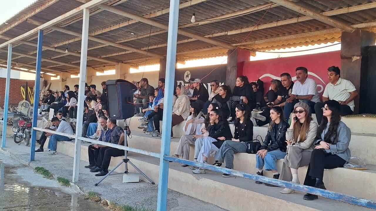 سوارکار نونهالی که می خواهد جهانی شود/ دلسا طاهرخانی سوارکاری که می تواند مدال آور شود سوارکار نونهالی که می خواهد جهانی شود/ دلسا طاهرخانی سوارکاری که می تواند مدال آور شود