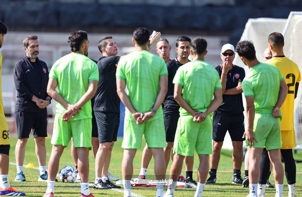 اوسمار ویرا به پرسپولیسی ها هدیه داد!