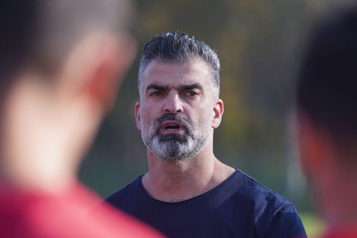 رحمان رضایی در جمع نوجوانان تیم ملی: شما از بین ۹۰ میلیون نفر به تیم ملی رسیده‌اید