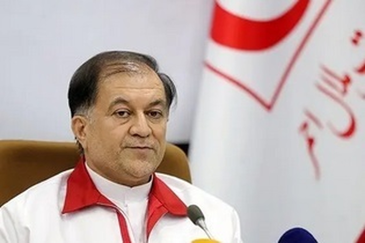 اضافه شدن ۶ دستگاه آمبولانس پیشرفته تویوتا لندکروزر به هلال احمر گلستان