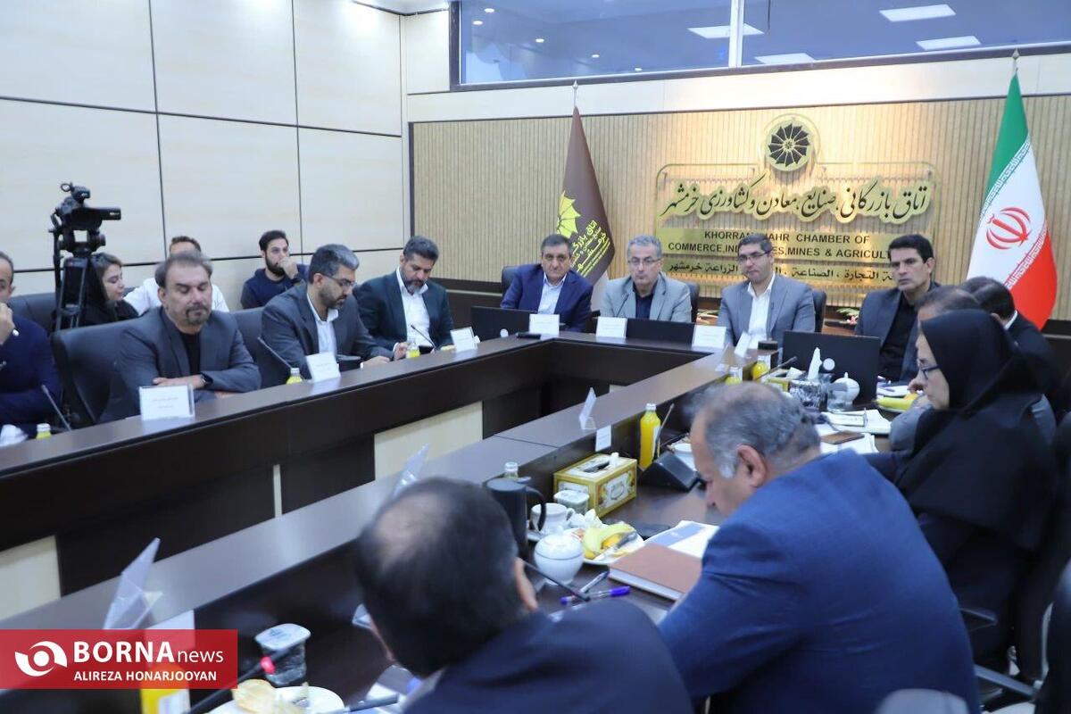 خرمشهر در کانون تحول های تجاری کشور؛ تاکید بر رفع چالش‌های مرزی و حمایت از بخش خصوصی / ضرورت توسعه دیپلماسی اقتصادی / هشدار درباره کاهش ۱۳ درصدی صادرات به عراق